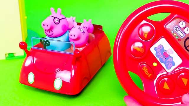 วิดีโอของเล่น: Daddy Pig พาลูกหมูไปสัมผัสความสนุกในการขับรถ | ความสนุกสำหรับครอบครัว 👨👩👧👦