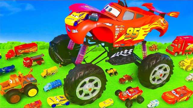 วิดีโอของเล่น: McQueen Car Toy Adventure | ความบันเทิงสำหรับเด็ก ✨