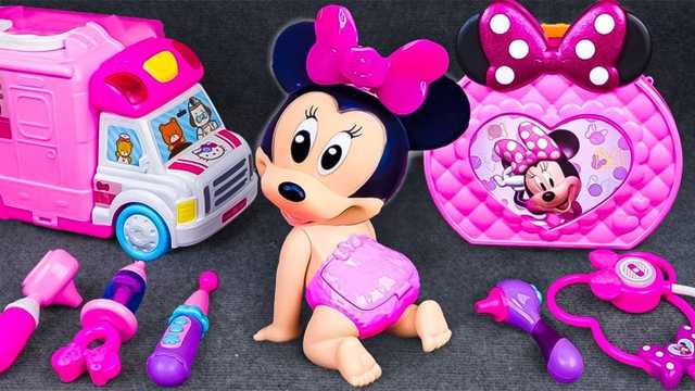 Vídeo de juguete: Cura con estilo | ¡Set para cuidar el moño de Minnie Mouse!